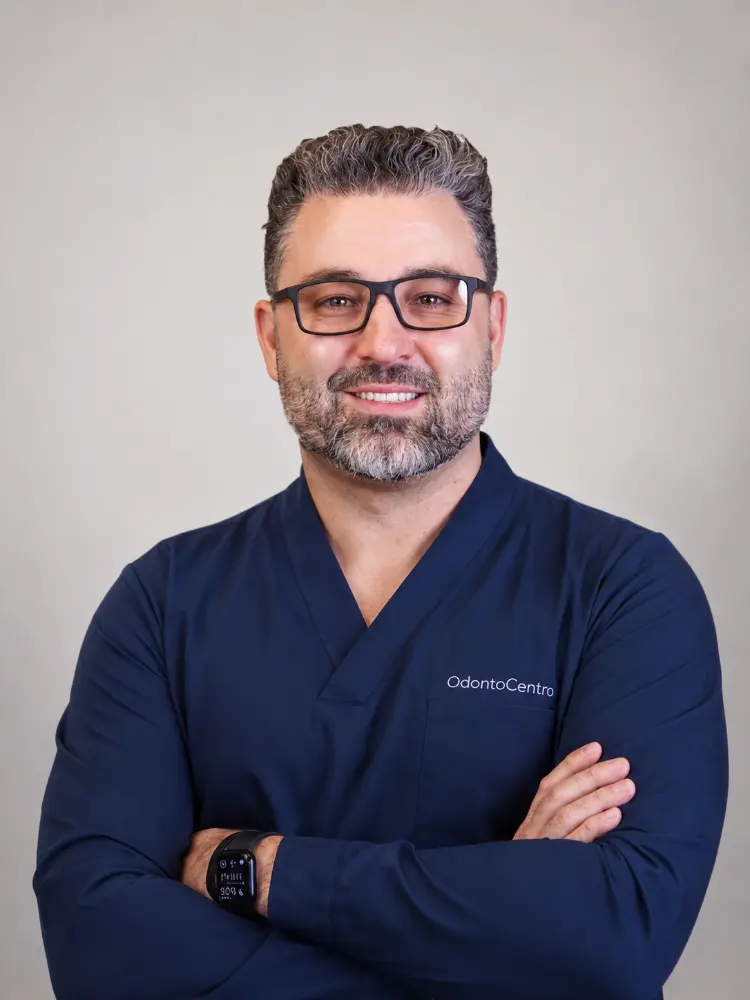 Dr. Gabriel Barberio, OdontoCentro Botucatu